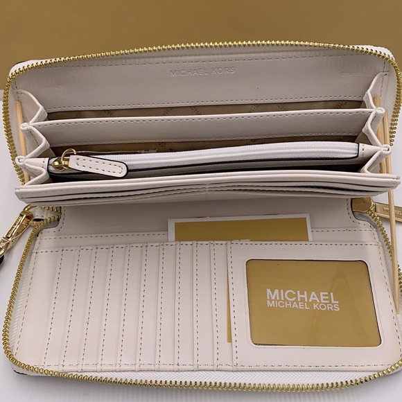 MICHAEL KORS LARGE TRAVEL CONTINENTAL WRISTLET WALLET OPTIC WHITE COLOR - Picture 7 of 16